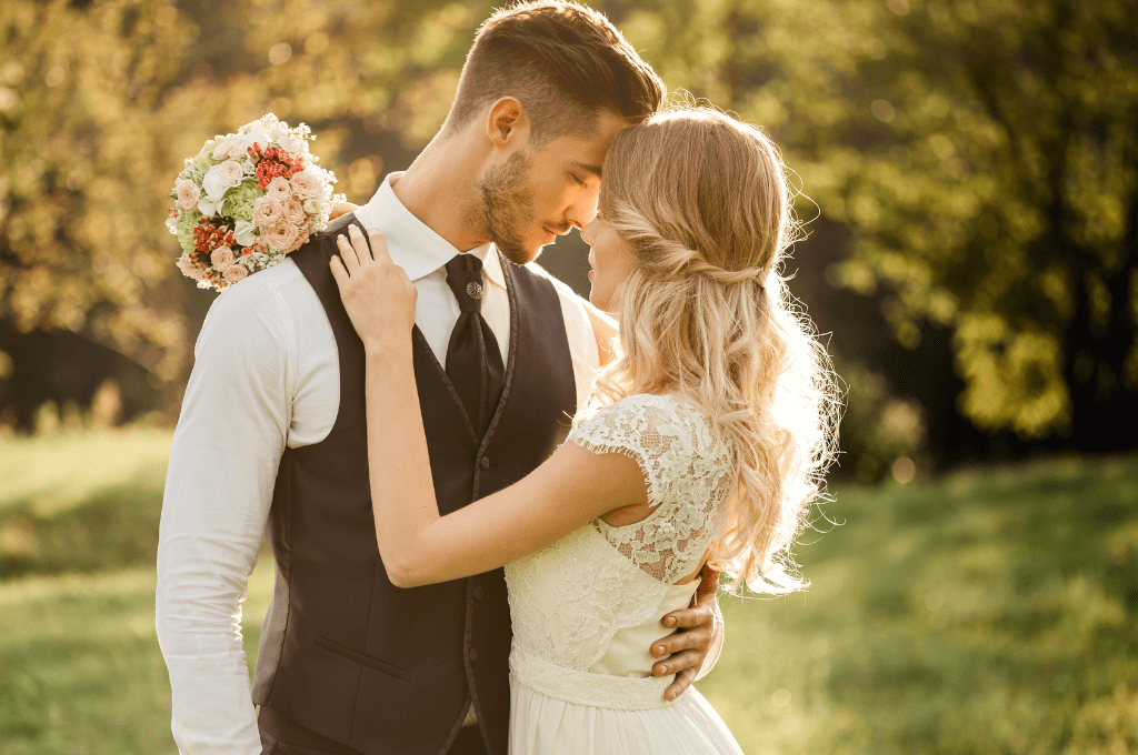 Agosto in fiore: celebra il tuo matrimonio nella magia di La Terra degli Aranci